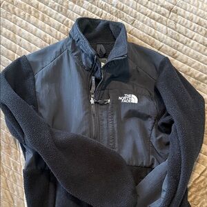 North face jacket women’s size M